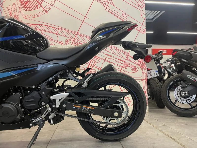 Ninja 500 SE