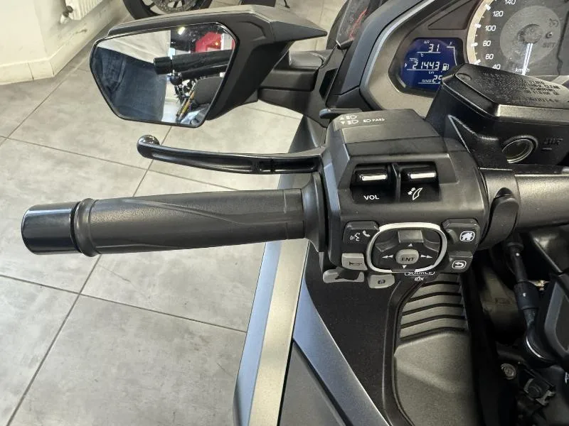 GOLDWING 1800 BAGGER