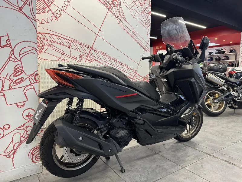NSS FORZA 125