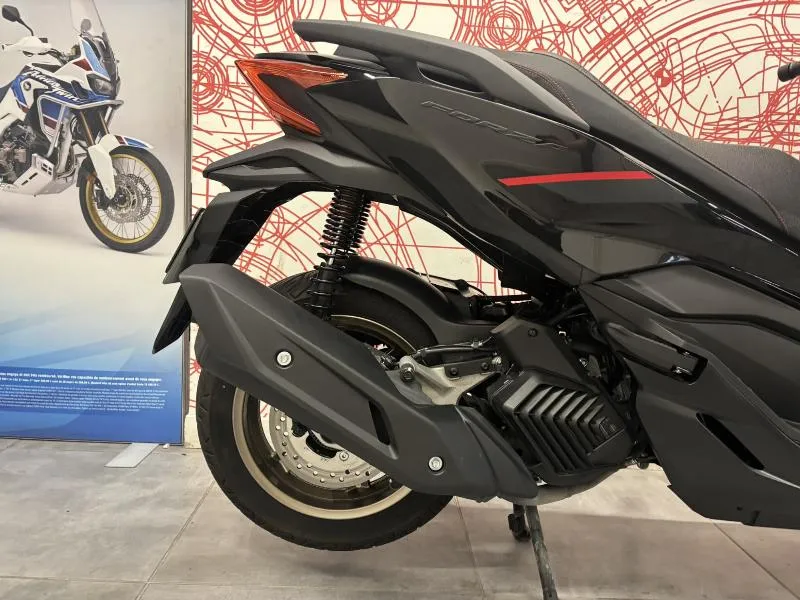 NSS FORZA 125