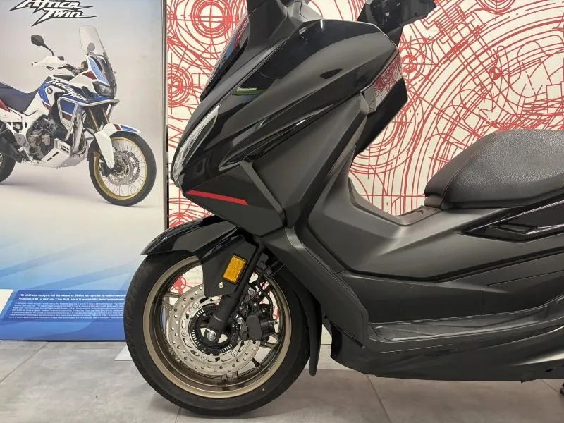 NSS FORZA 125