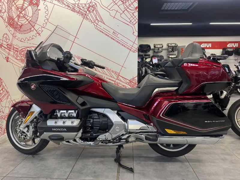 GL1800 GOLDWING