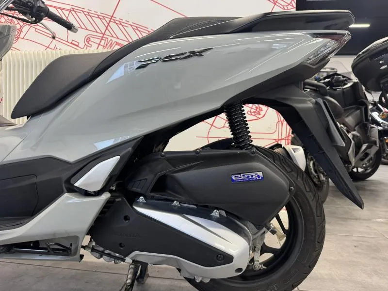 PCX 125