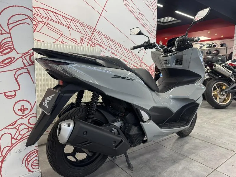 PCX 125