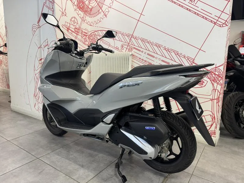 PCX 125