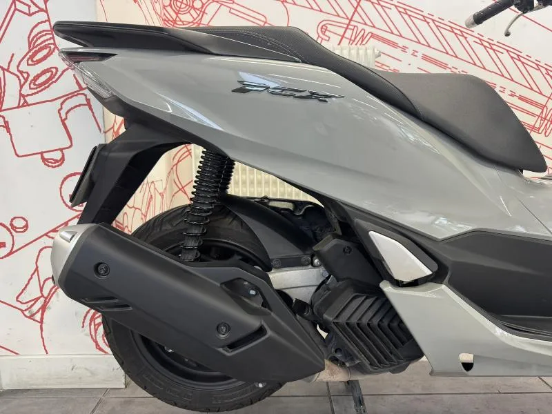 PCX 125