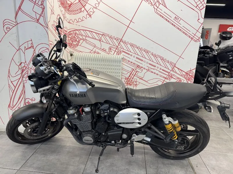 XJR 1300