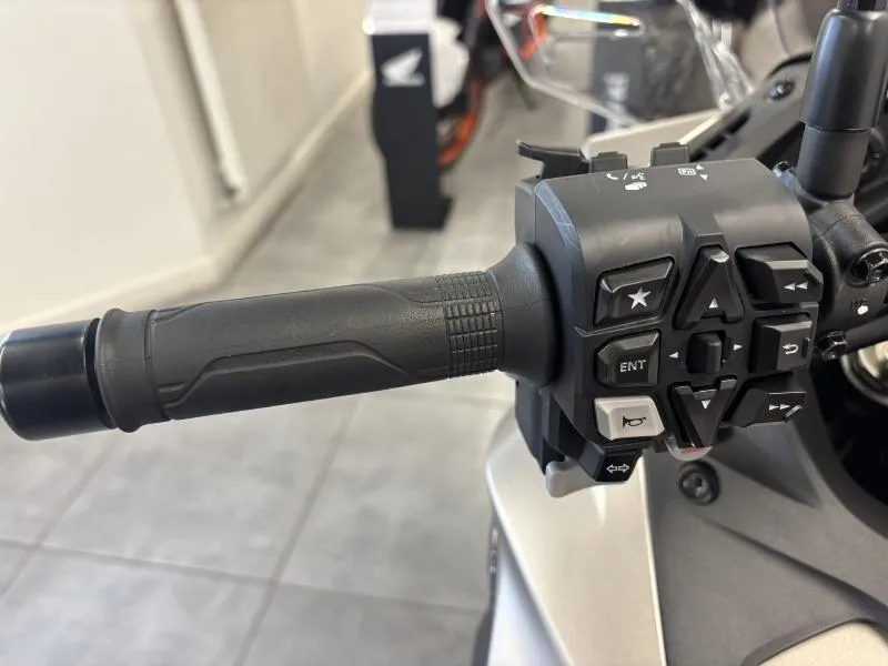NT 1100 DCT