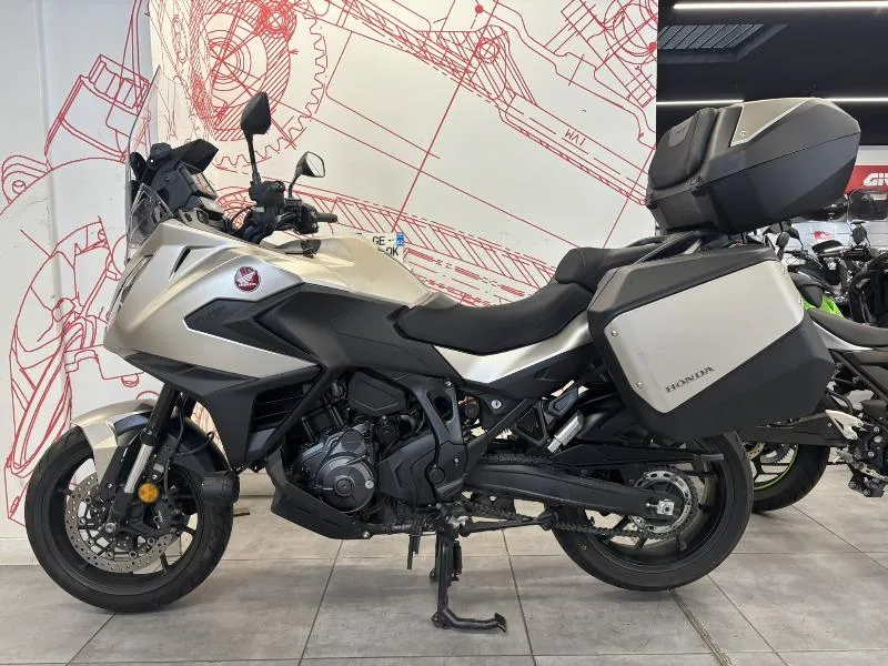 NT 1100 DCT