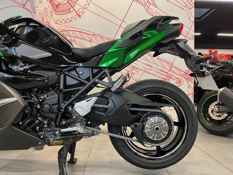 Ninja H2 SX SE