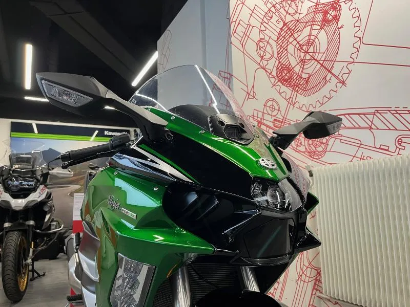Ninja H2 SX SE