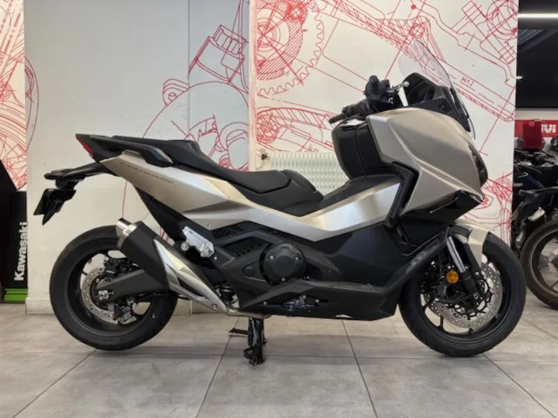 NSS FORZA 750