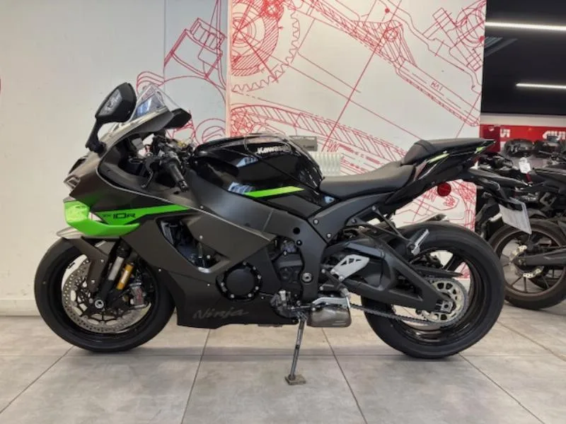 ZX10R