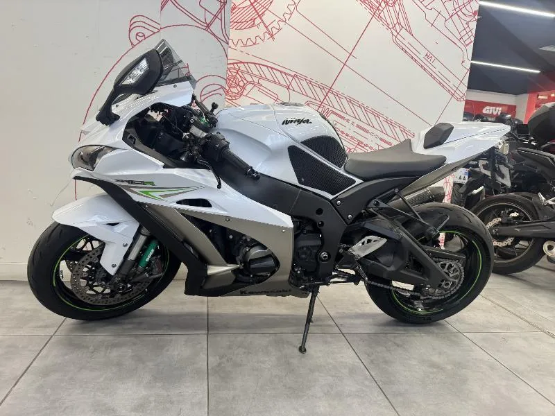 ZX10R