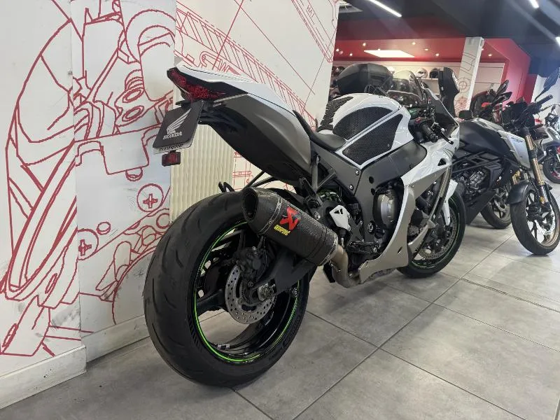 ZX10R