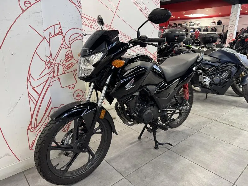 CB 125 F