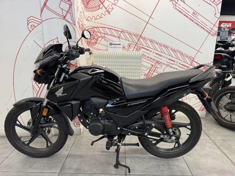 CB 125 F