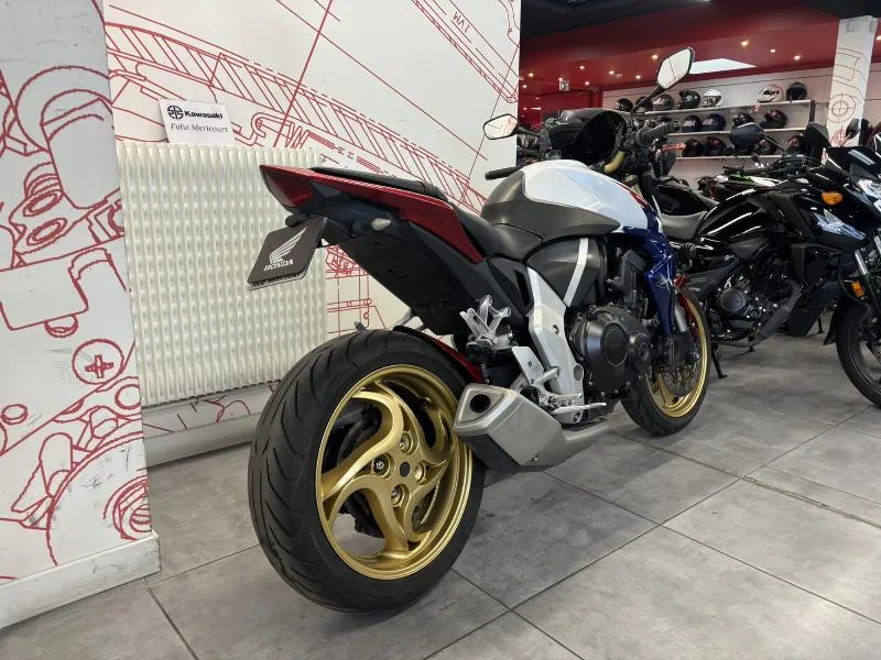 CB 1000 R