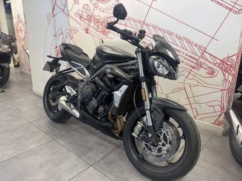 STREET TRIPLE 765 RS
