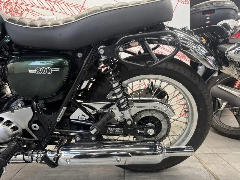 W 800