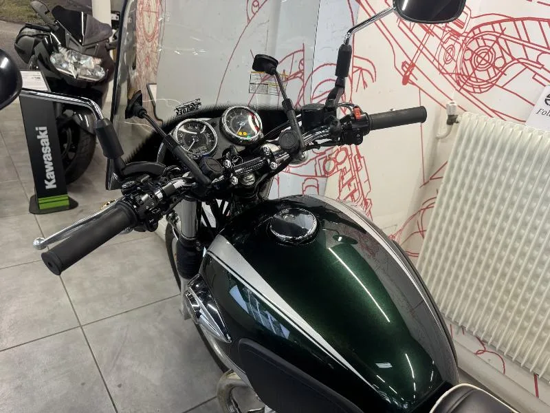 W 800