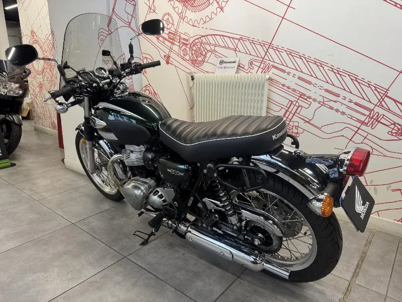 W 800