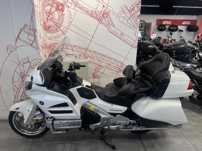 GL 1800 GOLDWING