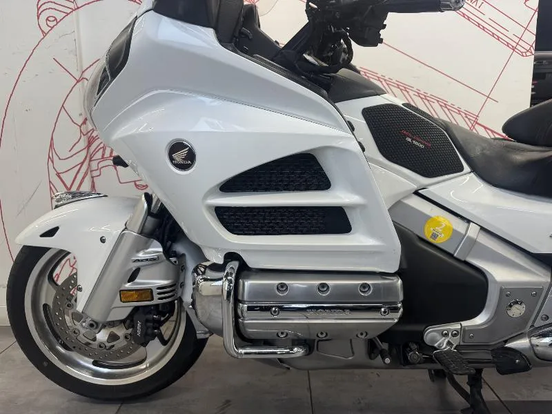 GL 1800 GOLDWING