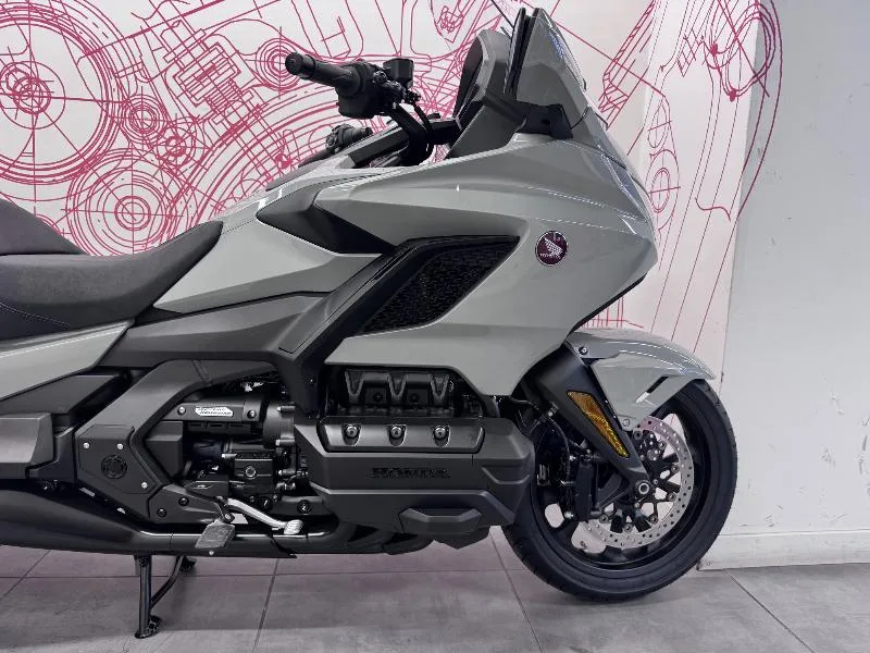 GL 1800 GOLDWING TOURING DCT