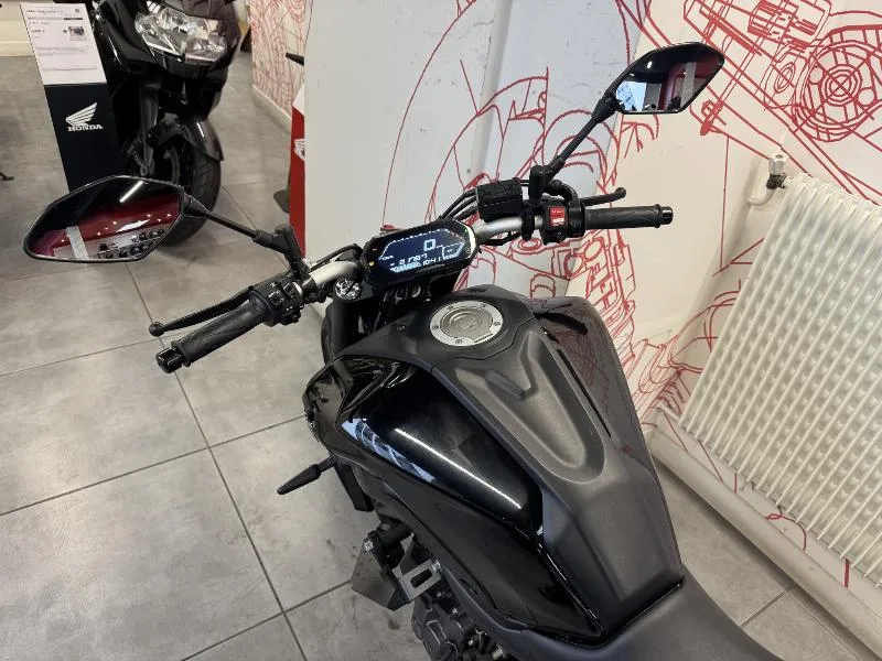 MT07 