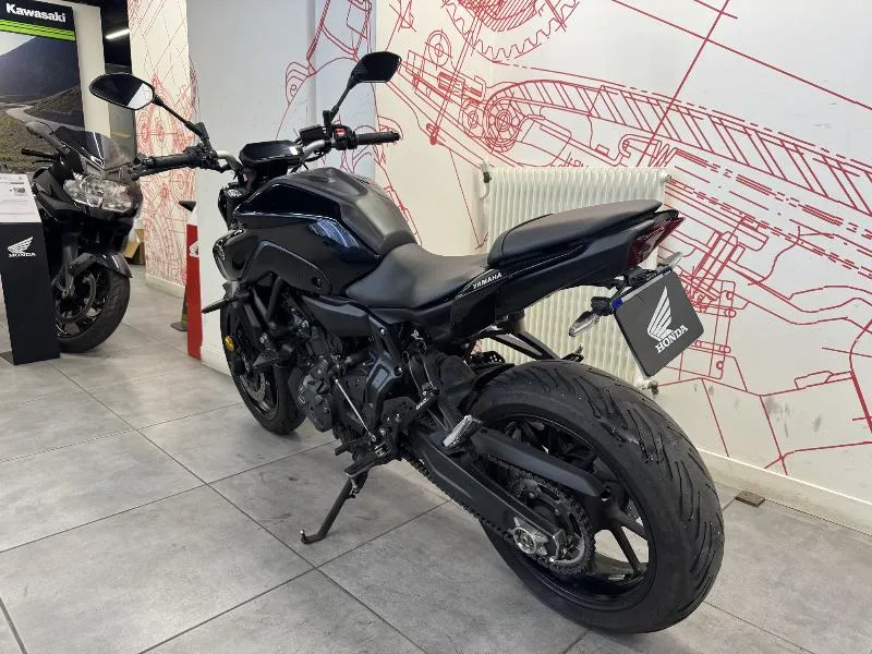 MT07 