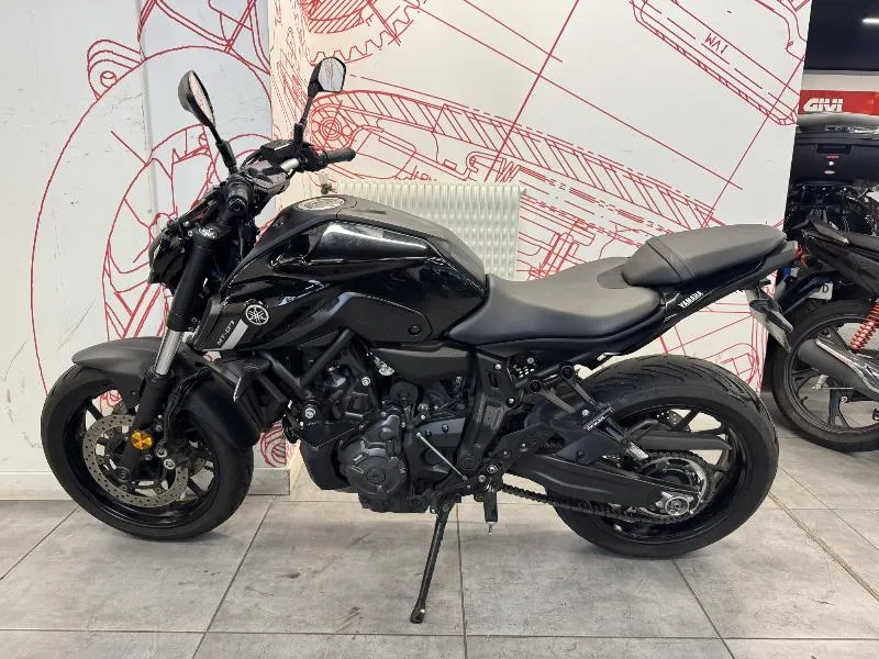 MT07 