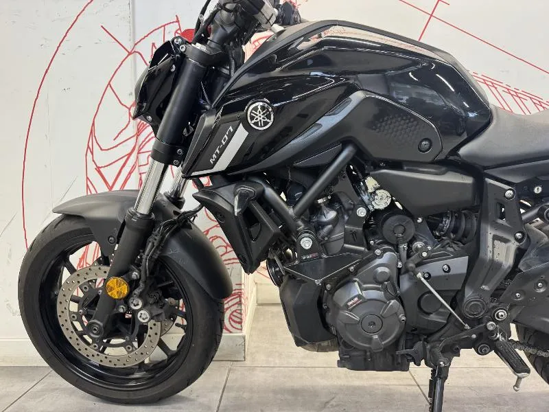 MT07 