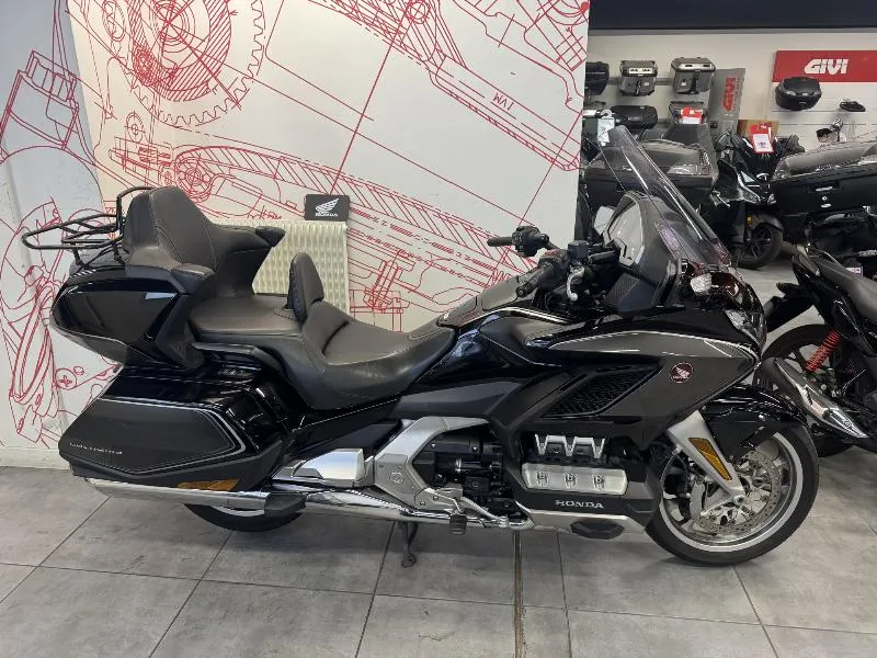 GL 1800 GOLDWING TOURING DCT
