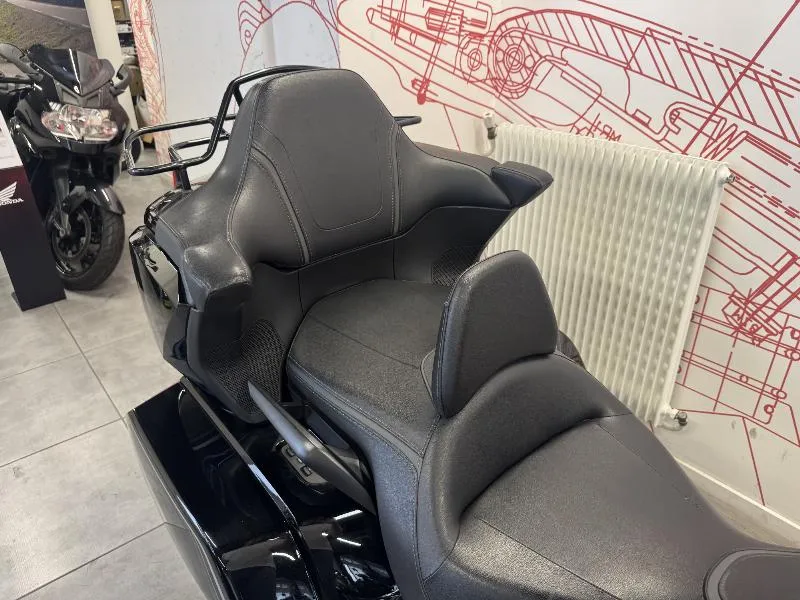 GL 1800 GOLDWING TOURING DCT