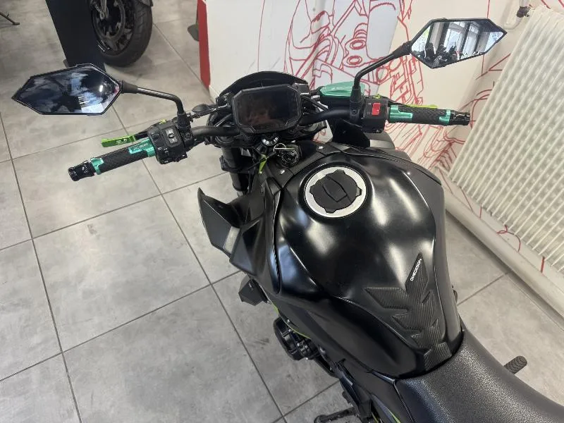Z 900