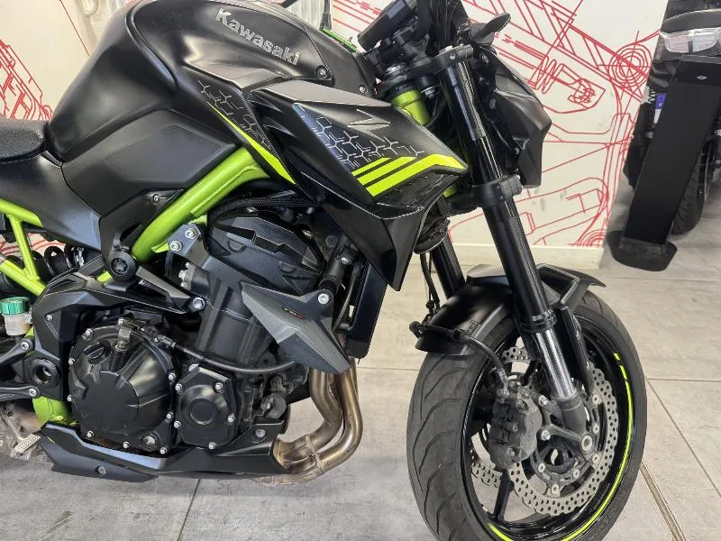 Z 900