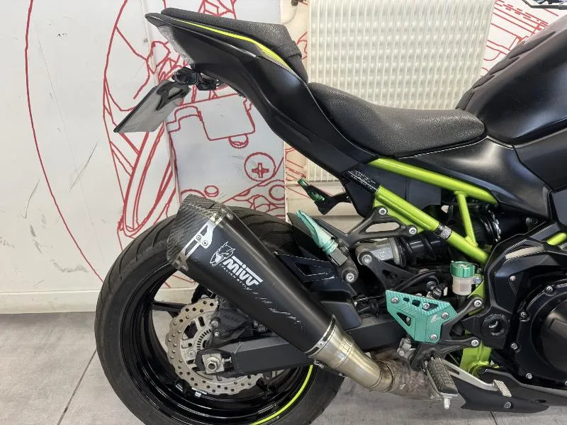 Z 900