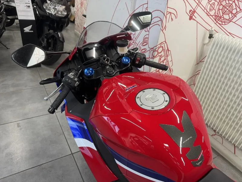 CBR 600 RR