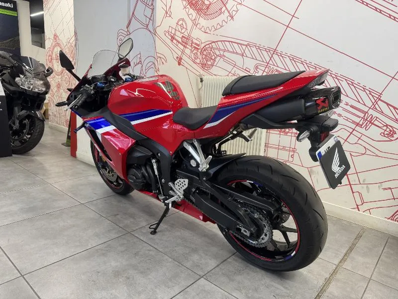 CBR 600 RR
