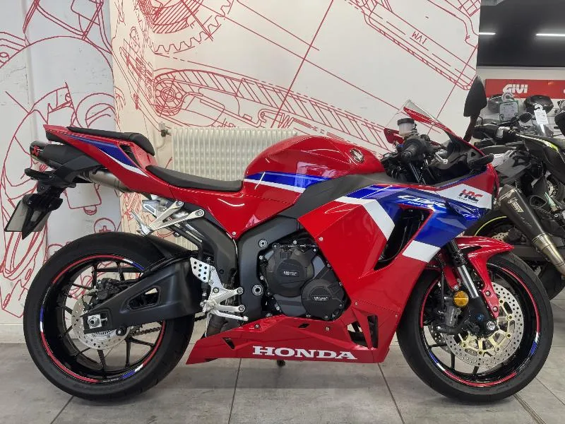 CBR 600 RR
