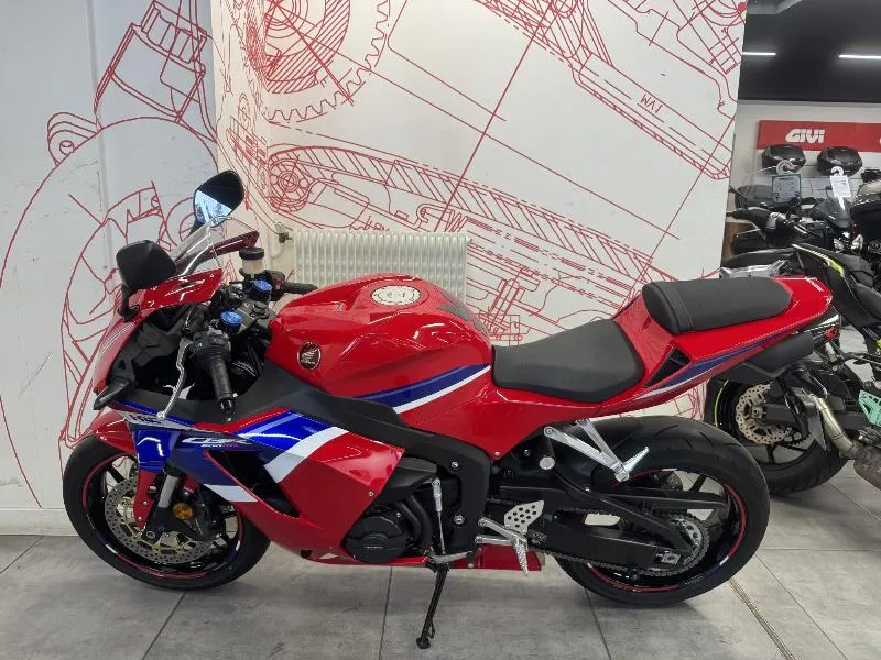 CBR 600 RR