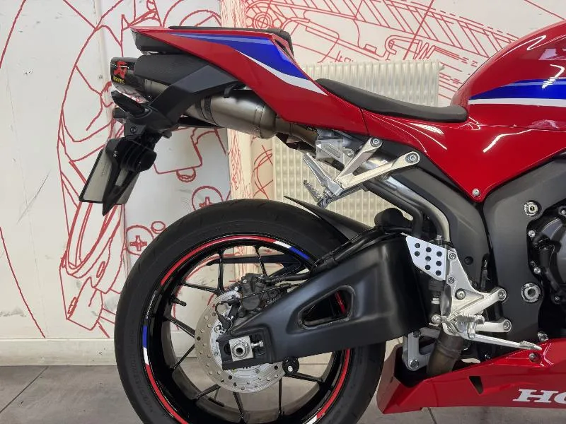 CBR 600 RR