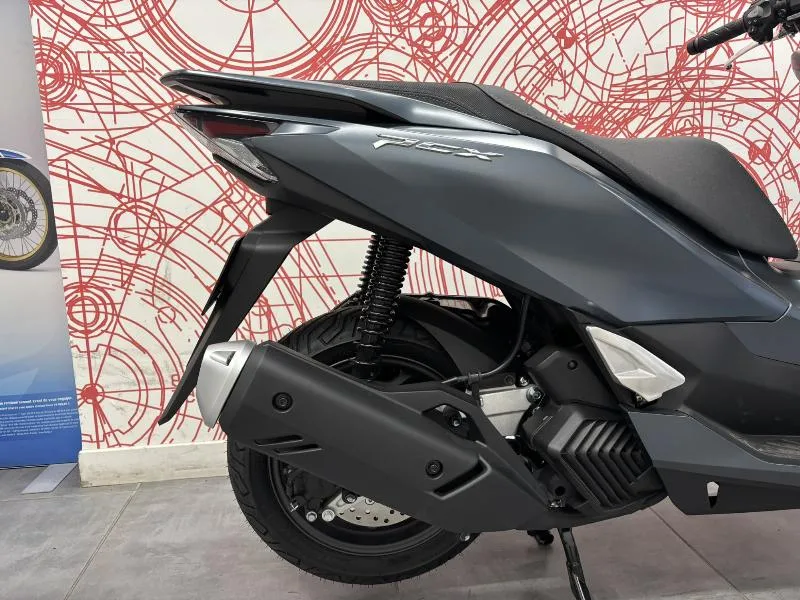 PCX 125