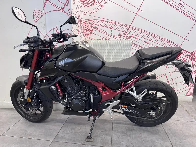 CB 750 HORNET