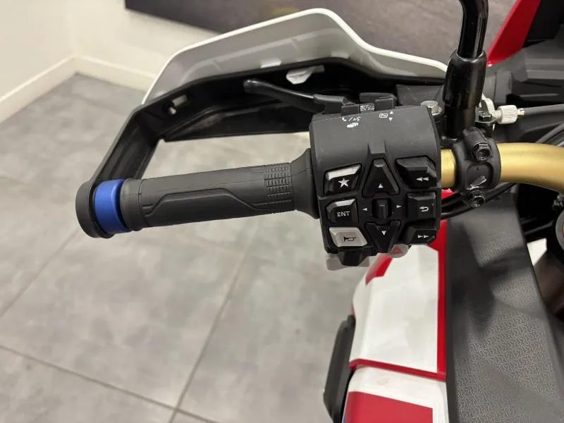 CRF 1100 L AFRICA TWIN  ADVENTURE SPORTS DCT