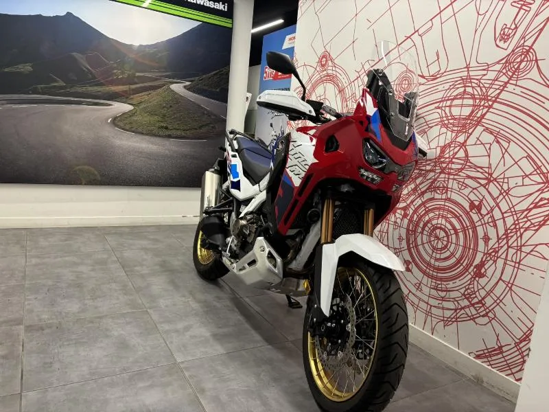 CRF 1100 L AFRICA TWIN  ADVENTURE SPORTS DCT