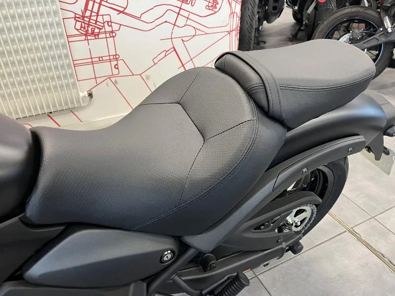 VULCAN 650 S