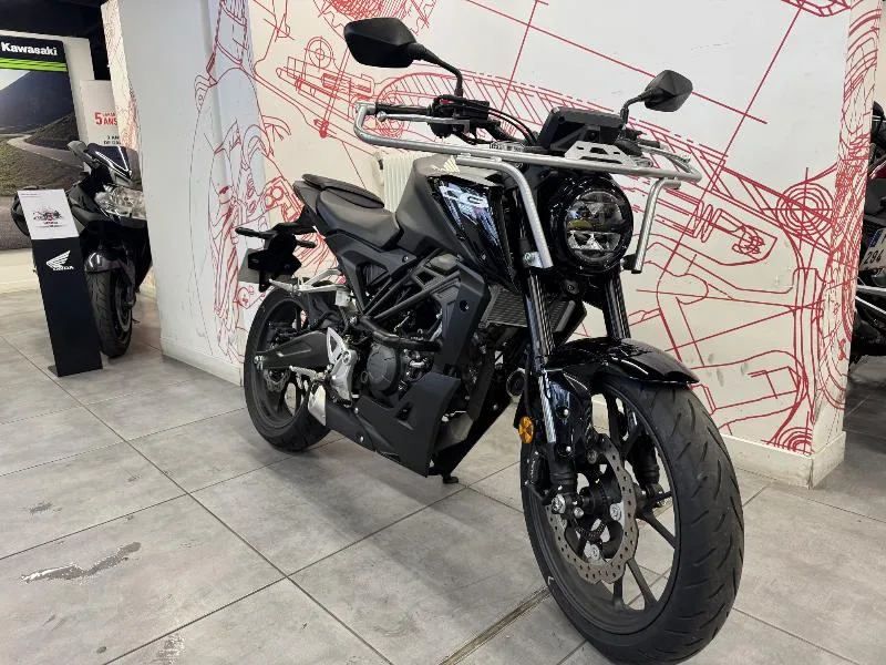 CB 125  R 2026
