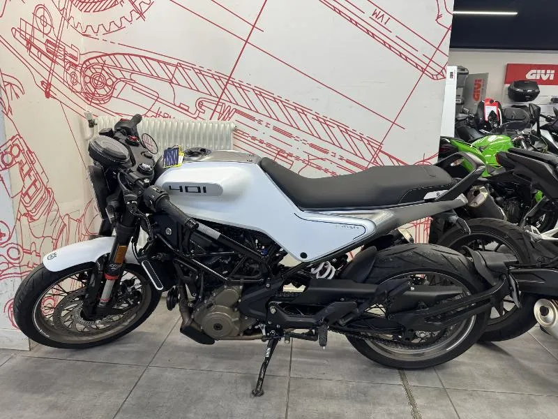 401 VITPILEN